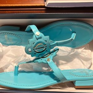 BNWT Blue crown and ivy sandals, never worn size 8